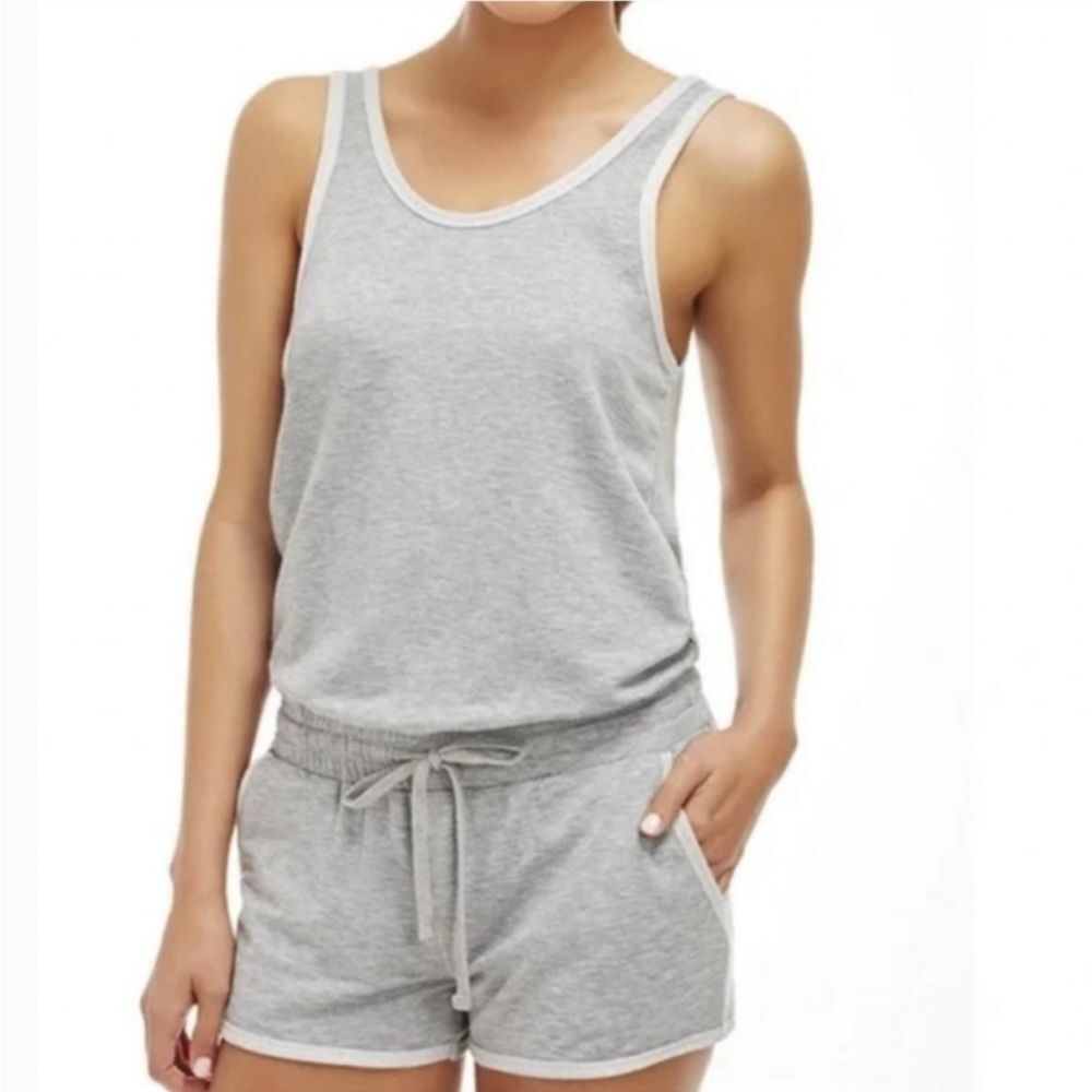 Fabletics Gray Leonora Sleeveless Adjustable Waist Romper Size XL